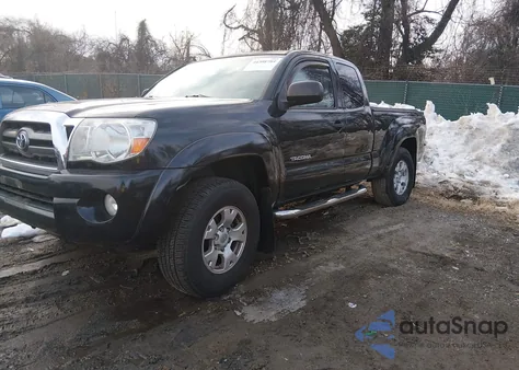 2010 Toyota Tacoma Base V6 z USA, uszkodzony, nr VIN 5TEUU4EN2AZ698761